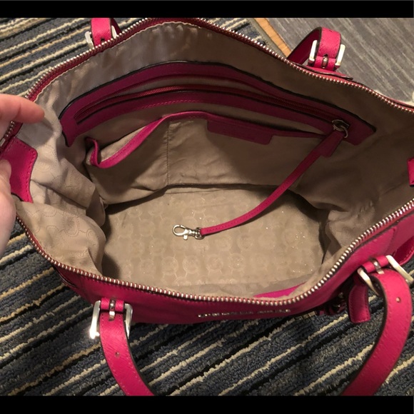 Michael Kors Jet Set Tote- Medium, Hot pink - Picture 3 of 5